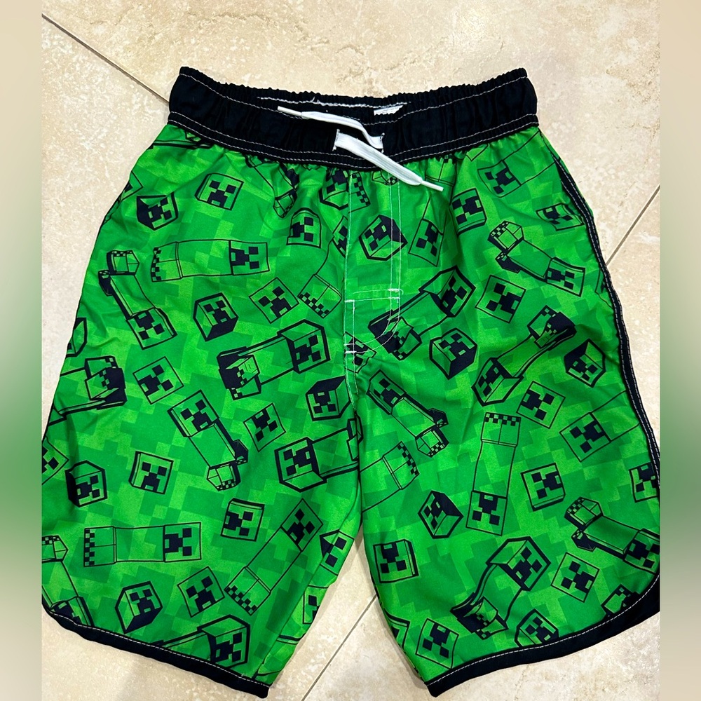 Boys Minecraft swim trunks size medium